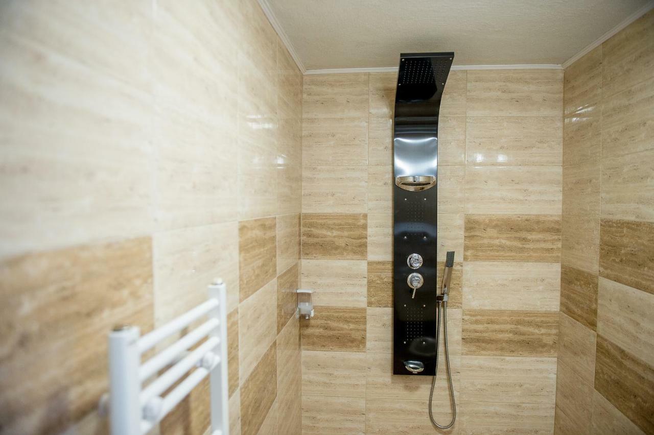 Lidia Guest house